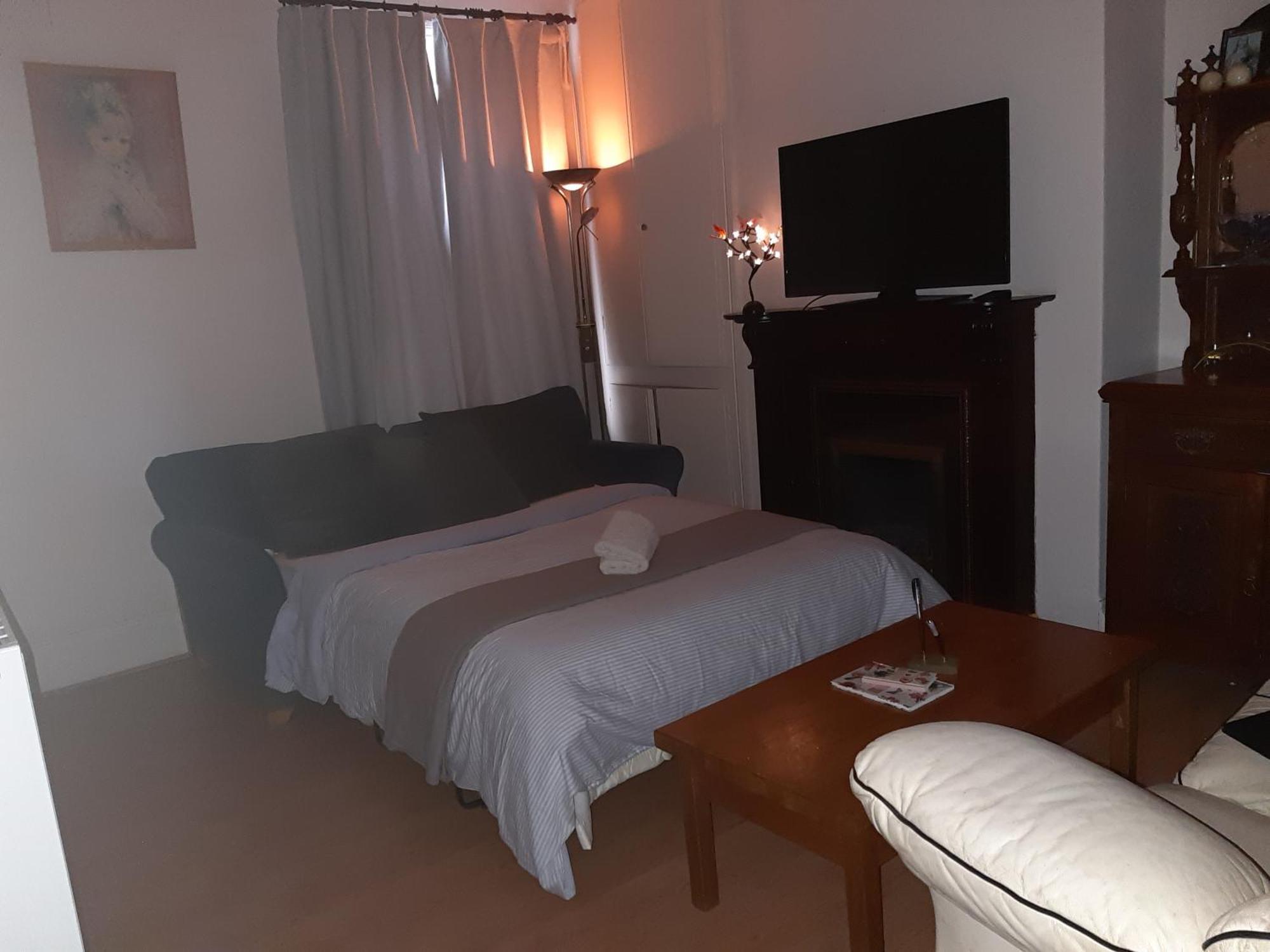Phoenix Nights Guest House Barrow-in-Furness Εξωτερικό φωτογραφία